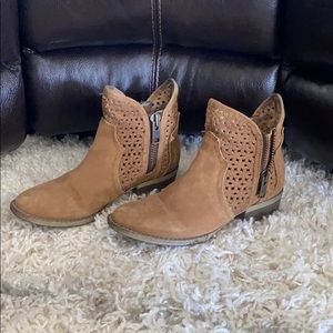 Circle G Booties